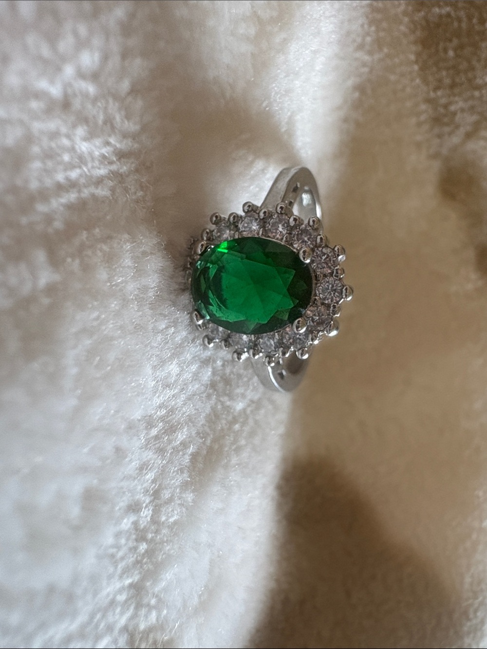 Emerald Green Oval Halo Sterling Ring 925 Size 8